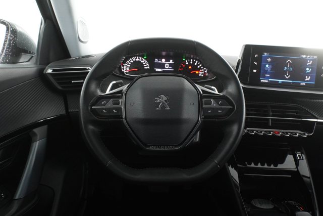 PEUGEOT 2008 usata 11