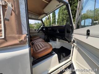 LAND ROVER Defender usata 8