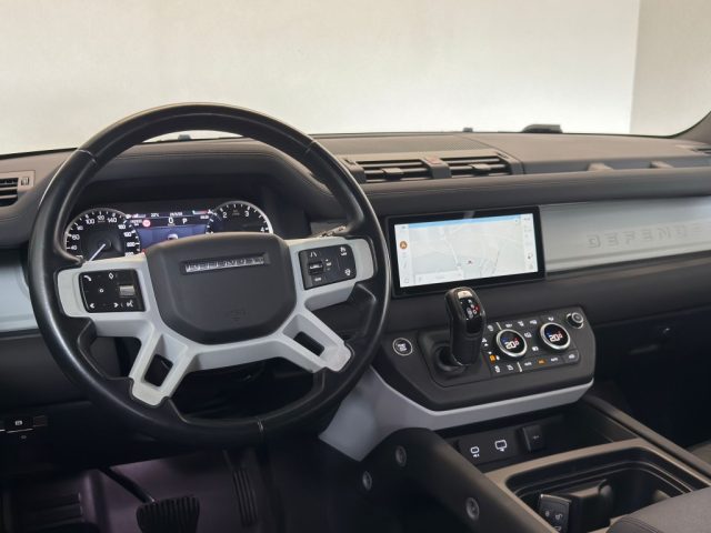LAND ROVER Defender usata 25