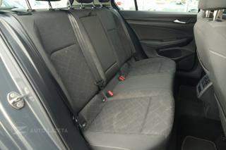 VOLKSWAGEN Golf usata, con Luci diurne
