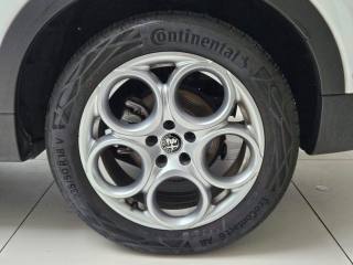 ALFA ROMEO Tonale usata, con Fari LED