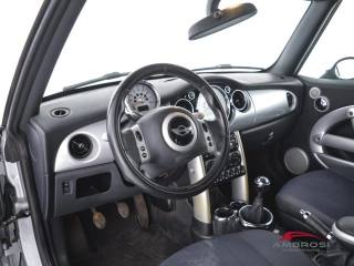 MINI Cabrio usata 7