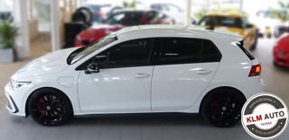 VOLKSWAGEN Golf usata, con Autoradio