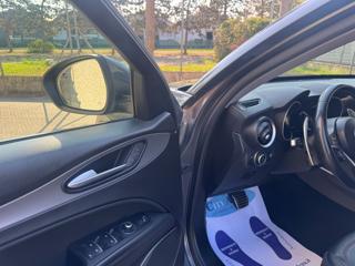 ALFA ROMEO Stelvio usata, con Boardcomputer