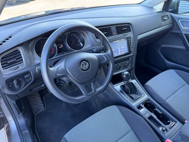 VOLKSWAGEN Golf usata, con ESP