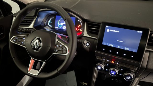 RENAULT Captur usata, con Cruise Control