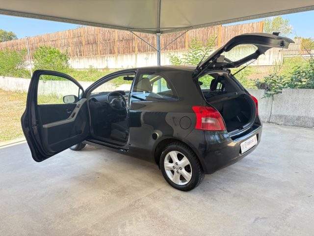 TOYOTA Yaris usata, con Climatizzatore