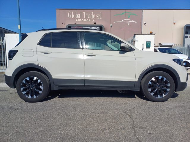 VOLKSWAGEN T-Cross usata, con Autoradio