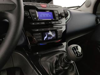 LANCIA Ypsilon usata, con ESP