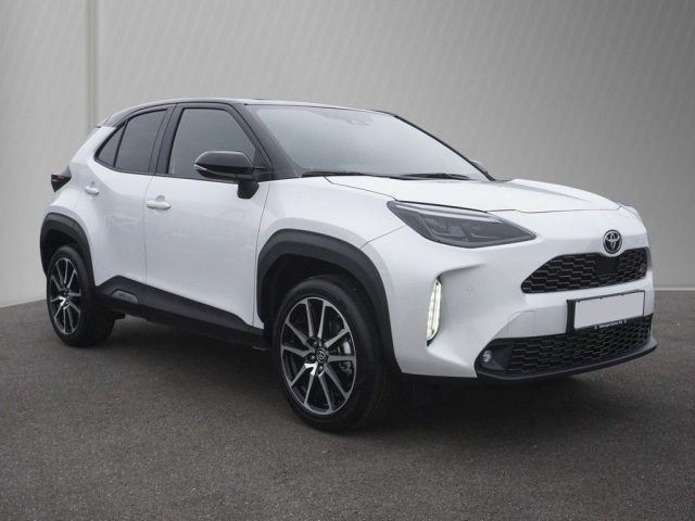 TOYOTA Yaris Cross usata, con Airbag