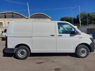 VOLKSWAGEN Transporter usata 4