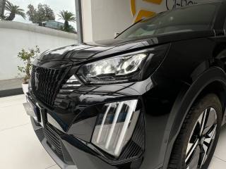 PEUGEOT 2008 usata, con Autoradio