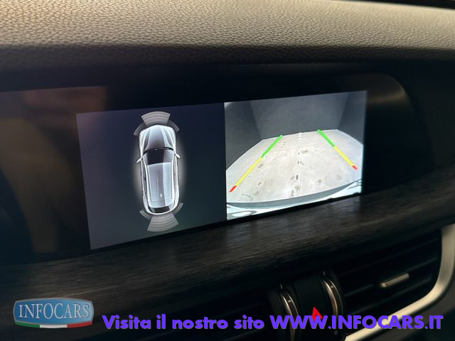 ALFA ROMEO Stelvio usata, con Servosterzo