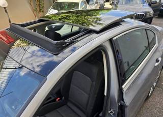 VOLKSWAGEN Passat usata, con Controllo trazione