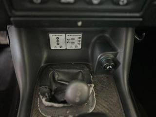LAND ROVER Discovery usata 15