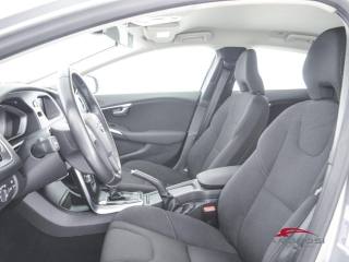 VOLVO V40 usata 8