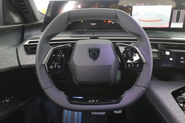 PEUGEOT 5008 usata 5