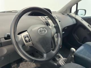 TOYOTA Yaris usata, con Climatizzatore