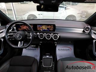 MERCEDES-BENZ CLA 200 usata, con Sensori di parcheggio anteriori