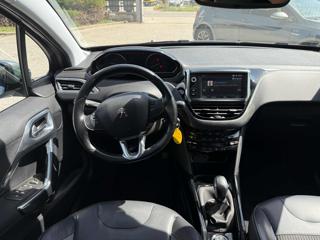 PEUGEOT 2008 usata, con Bluetooth