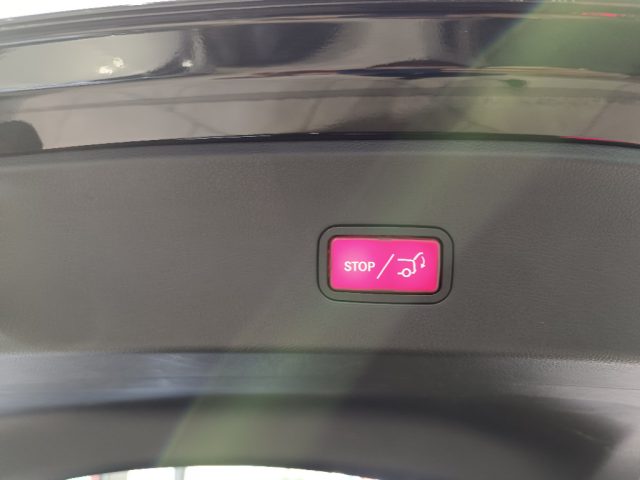 MERCEDES-BENZ GLC 300 usata, con Autoradio