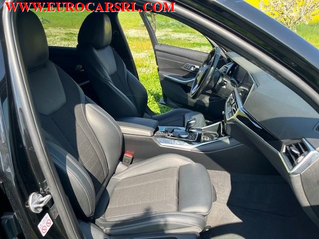 BMW 318 usata, con Bluetooth