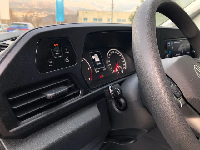 VOLKSWAGEN Caddy usata, con Android Auto
