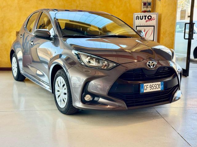 TOYOTA Yaris usata, con Airbag