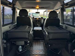 LAND ROVER Defender usata, con Climatizzatore