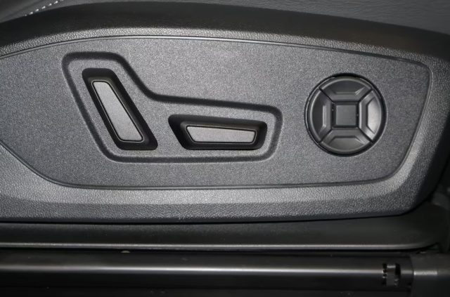 AUDI Q3 usata, con Sedili riscaldati