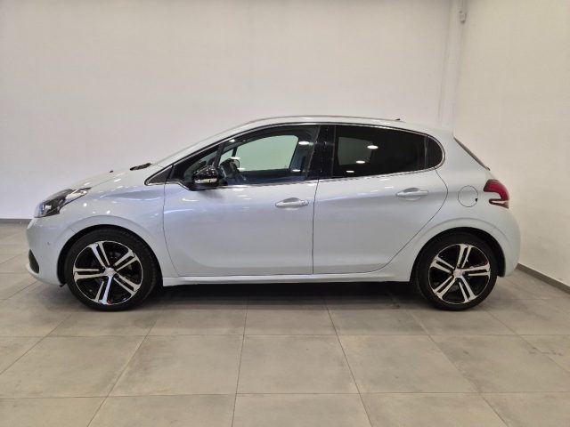 PEUGEOT 208 usata, con Airbag laterali