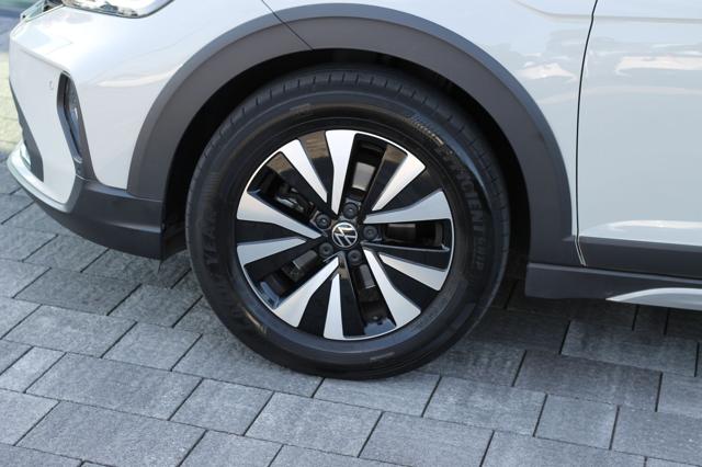 VOLKSWAGEN Taigo usata, con Luci diurne LED