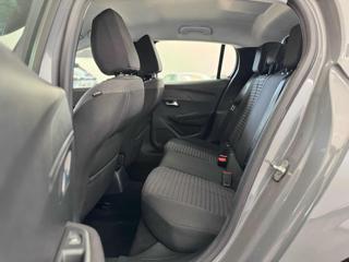PEUGEOT 208 usata, con Sedile posteriore sdoppiato