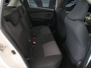 TOYOTA Yaris usata 16