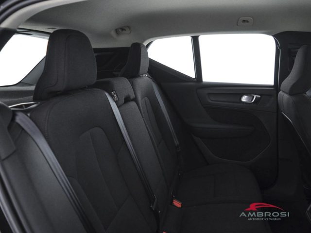 VOLVO XC40 usata 10