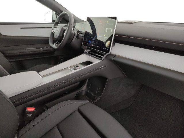 POLESTAR Polestar 4 usata, con ESP
