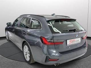 BMW 318 usata, con Fari LED