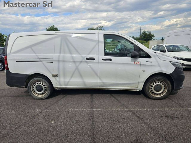 MERCEDES-BENZ Vito usata, con Climatizzatore