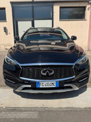 INFINITI QX30 usata, con Airbag laterali