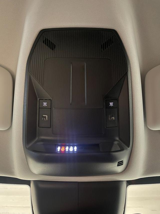 PEUGEOT 308 usata, con Vivavoce