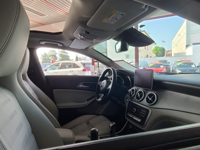 MERCEDES-BENZ CLA 180 usata, con Bluetooth
