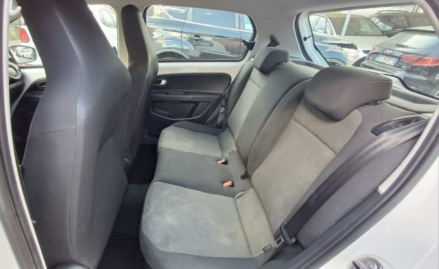 VOLKSWAGEN up! usata, con Fendinebbia