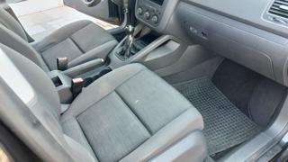 VOLKSWAGEN Golf usata, con ESP