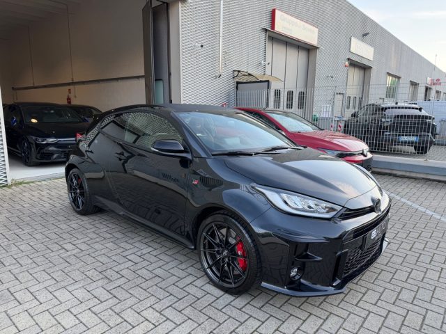 TOYOTA Yaris usata, con Alzacristalli elettrici