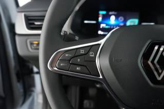 RENAULT Captur usata, con Touch screen