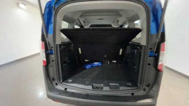 FORD Tourneo Courier usata, con Autoradio