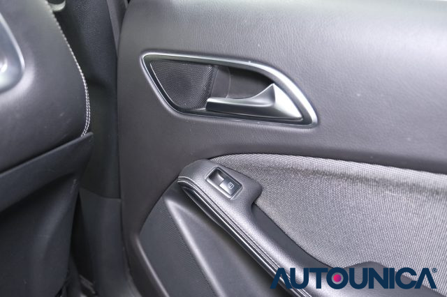 MERCEDES-BENZ A 180 usata, con Limitatore di velocità