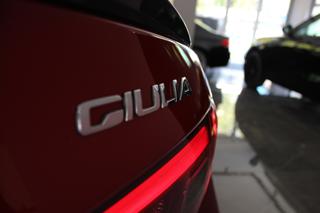 ALFA ROMEO Giulia usata, con Leve al volante