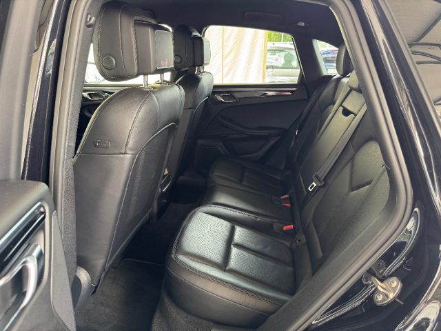 PORSCHE Macan usata 25