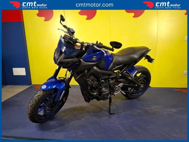 YAMAHA MT-09 usata 3